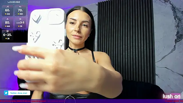 Snapshot of Just_Mira_ chatting on March 1, 5:31 am Just Mira online show from March 1, 5:31 am