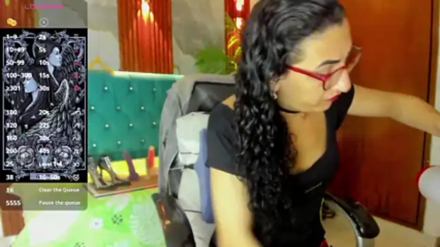 sabrina dupont online show from December 3, 12:59 pm