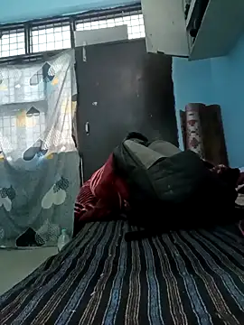 Snapshot of Shubu_76 chatting on October 15, 2:43 am Shubu 76 online show from October 15, 2:43 am