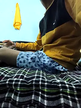 Snapshot of Shubu_76 chatting on December 18, 10:41 am Shubu 76 online show from December 18, 10:41 am