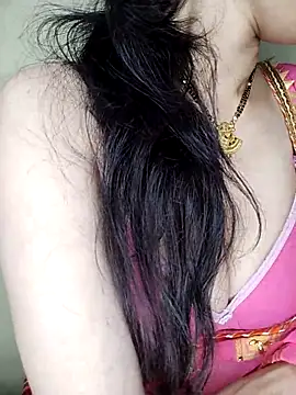 Snapshot of Fair-magic-woman chatting on March 21, 6:29 pm Fair-magic-woman online show from March 21, 6:29 pm