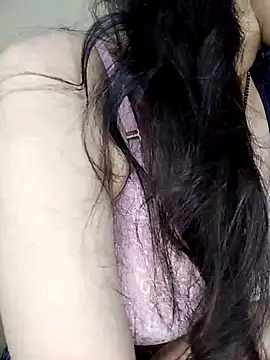 Snapshot of Fair-magic-woman chatting on February 6, 7:40 pm Fair-magic-woman online show from February 6, 7:40 pm