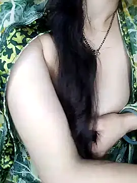 Snapshot of Fair-magic-woman chatting on February 2, 3:10 am Fair-magic-woman online show from February 2, 3:10 am