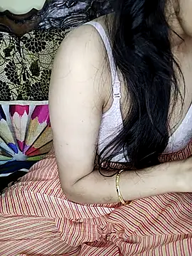 Snapshot of Fair-magic-woman chatting on November 20, 11:25 pm Fair-magic-woman online show from November 20, 11:25 pm