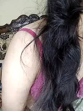 Snapshot of Fair-magic-woman chatting on October 12, 10:49 am Fair-magic-woman online show from October 12, 10:49 am