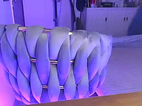 trippy tina online show from May 3, 8:41 am