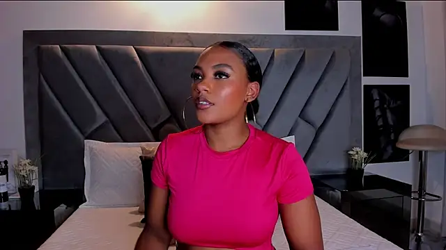 brenda nova18 online show from September 26, 9:21 pm