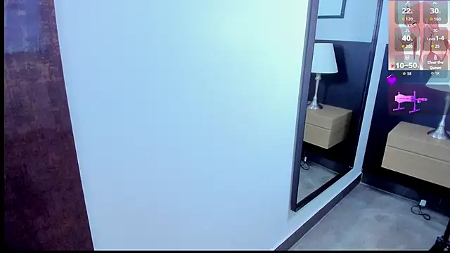 Snapshot of zoi_jazmin chatting on February 26, 4:12 am zoi jazmin online show from February 26, 4:12 am