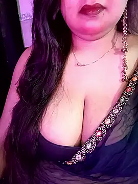 Suhanakhan00 online show from April 24, 11:23 am