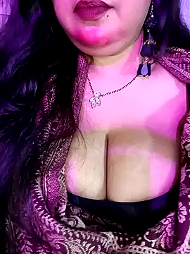 Suhanakhan00 online show from November 21, 6:12 am