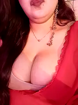 Suhanakhan00 online show from June 26, 8:31 am