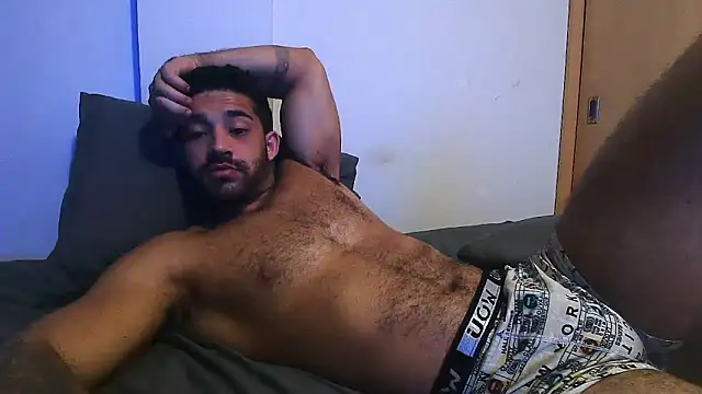 macho fit online show from April 5, 4:02 pm