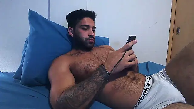 macho fit online show from April 13, 7:29 pm