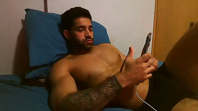 macho fit online show from July 20, 7:05 pm