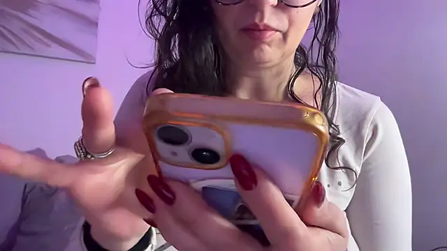 Serena 4you online show from February 8, 9:12 pm