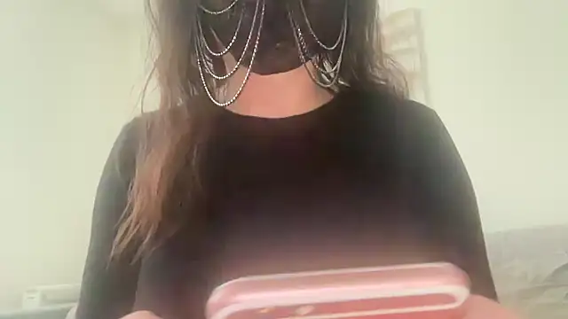 Serena 4you online show from May 5, 4:32 pm