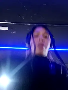 Karenn12 online show from October 31, 2:19 am