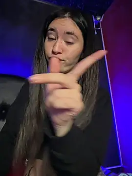 Sophie LS online show from April 21, 1:42 am