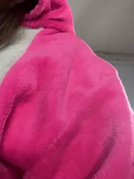 Sophie LS online show from March 8, 7:27 am
