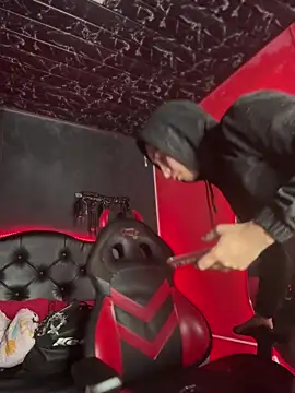 Sophie LS online show from January 8, 2:06 am