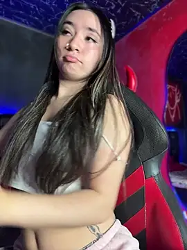 Sophie LS online show from January 9, 2:18 am