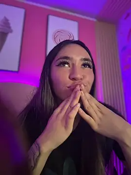 Sophie LS online show from January 11, 2:13 pm