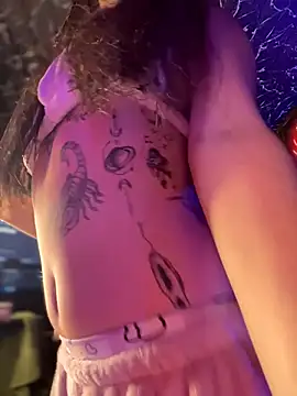 Sophie LS online show from December 4, 2:32 am