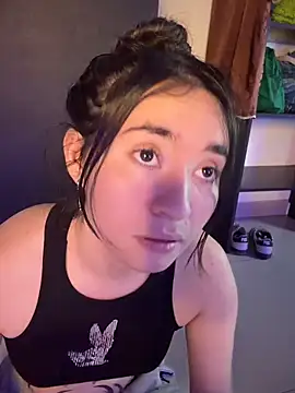 Sophie LS online show from April 11, 1:46 am