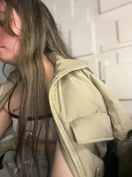 Sophie LS online show from February 27, 9:29 am