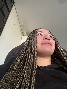 Sophie LS online show from February 9, 2:26 pm