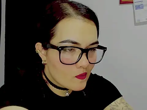 Snapshot of Babe-sofi chatting on June 28, 2:51 am Babe-sofi online show from June 28, 2:51 am