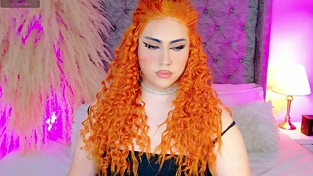 Snapshot of astridjonness chatting on November 28, 4:01 am astridjonness online show from November 28, 4:01 am