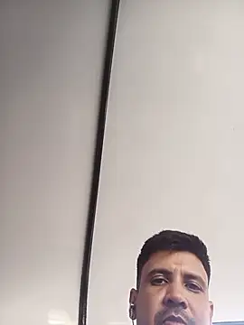 Snapshot of jeeva9242 chatting on July 13, 8:46 am jeeva9242 online show from July 13, 8:46 am