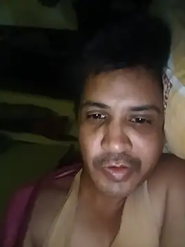 Snapshot of jeeva9242 chatting on July 11, 6:19 pm jeeva9242 online show from July 11, 6:19 pm