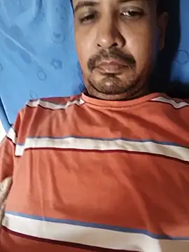 Snapshot of jeeva9242 chatting on July 18, 5:27 am jeeva9242 online show from July 18, 5:27 am