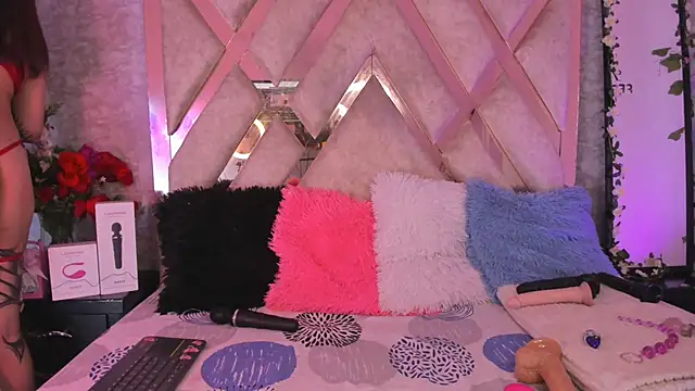 sarawiliamx online show from April 2, 4:19 am