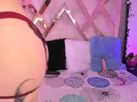 sarawiliamx online show from March 15, 4:19 am