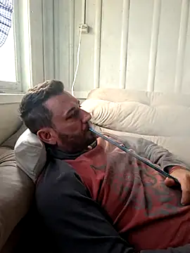 KAZADO LIBERAL online show from October 20, 3:56 pm