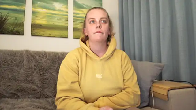 Snapshot of Vixen_Mistress_Ali chatting on November 11, 9:31 pm Vixen Mistress Ali online show from November 11, 9:31 pm