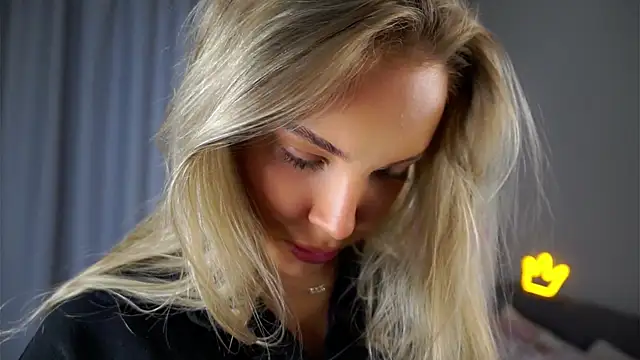 AftonConnett online show from October 21, 1:05 am