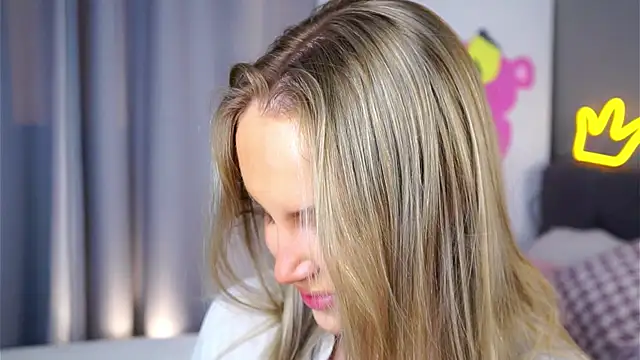 AftonConnett online show from October 25, 1:05 am