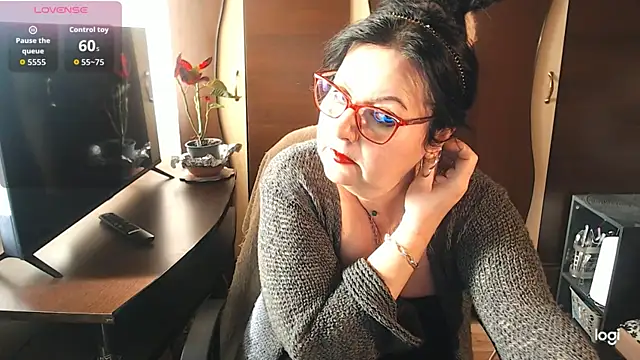 exymilf  online show from January 12, 12:34 pm