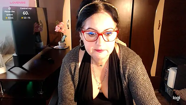 exymilf  online show from November 9, 11:47 am