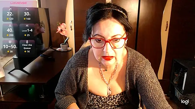 exymilf  online show from October 16, 9:50 am