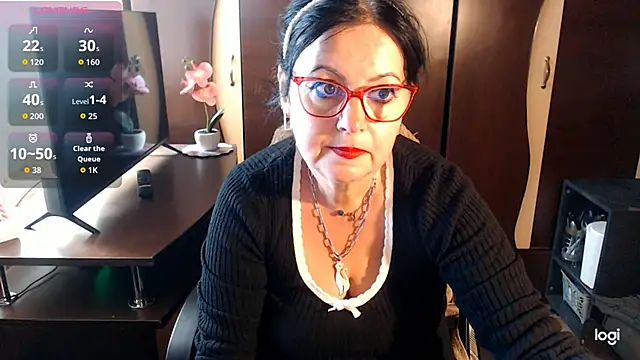 exymilf  online show from October 5, 9:44 am