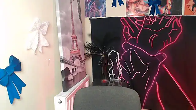 StellaCRL online show from February 9, 3:32 pm