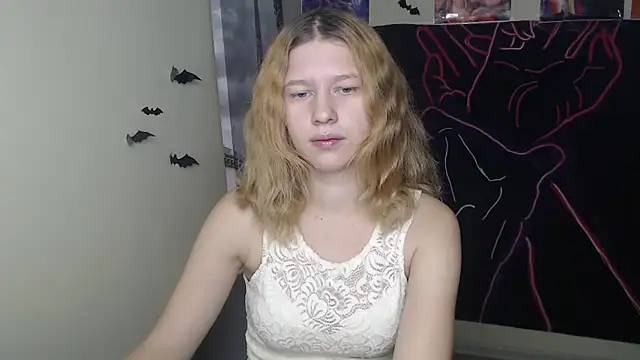 StellaCRL online show from November 20, 7:31 am