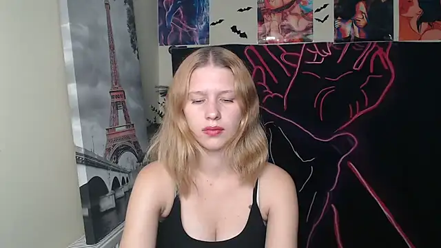 StellaCRL online show from October 17, 5:37 pm