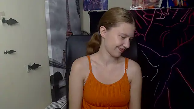 StellaCRL online show from May 9, 6:11 pm