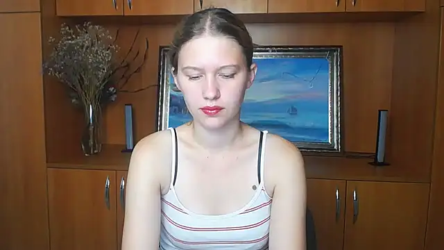 Snapshot of StellaCRL chatting on June 29, 6:42 am StellaCRL online show from June 29, 6:42 am